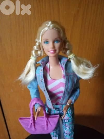 WALKING BARBIE from a set Baby Sister Krissy Rare Mattel 99 Great doll