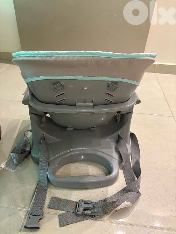 High chair 3
