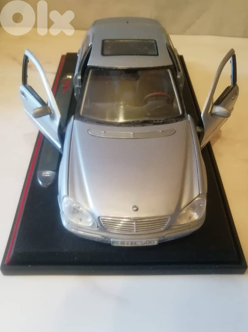 Mercedes Benz S-class 1998 by Maisto  Diecast 1/18 0