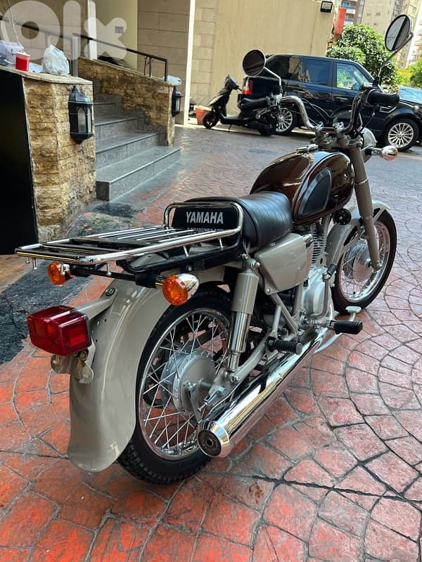 Yamaha YD 125 cc Japanese 5