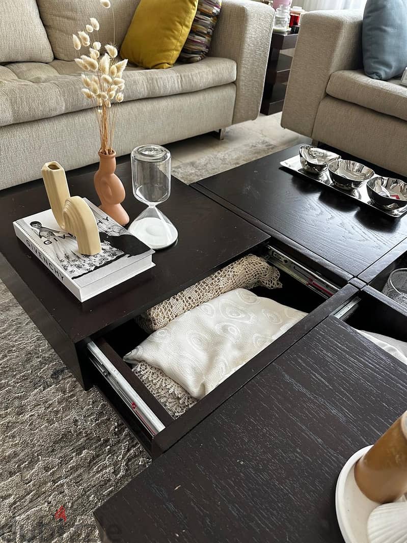 Used Living Room tables 4