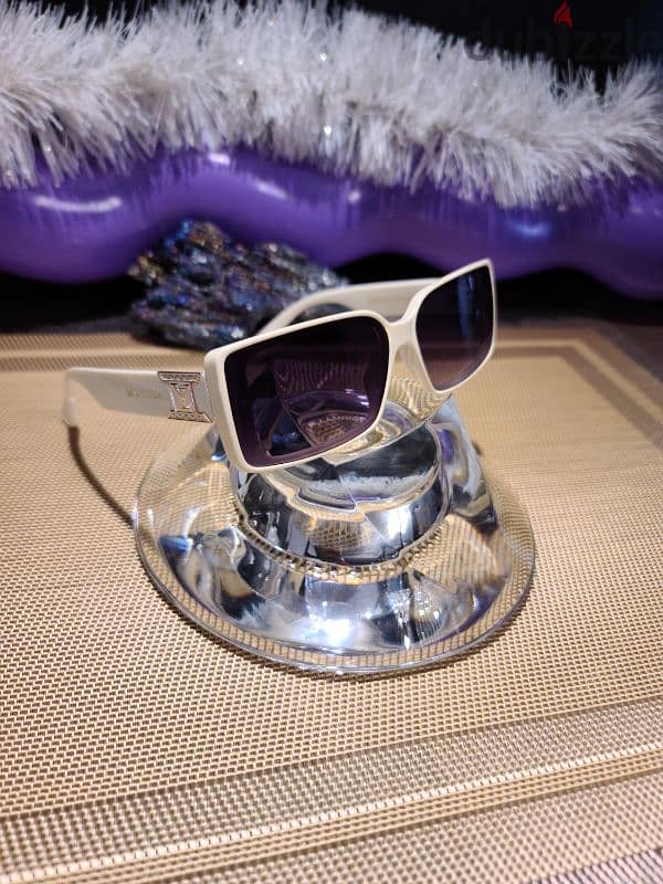 louis Vuitton Pearl White Sunglasses 0