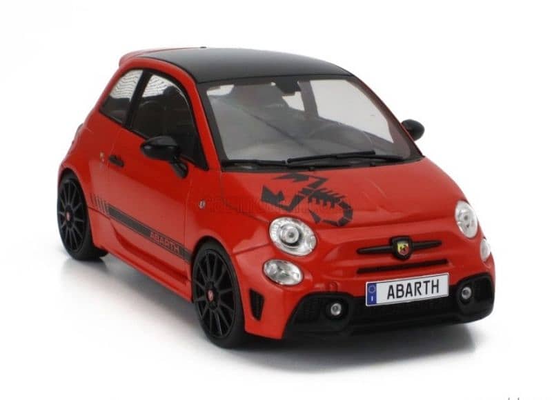 Fiat Abarth 595 (2022) diecast car model 1;18. 3