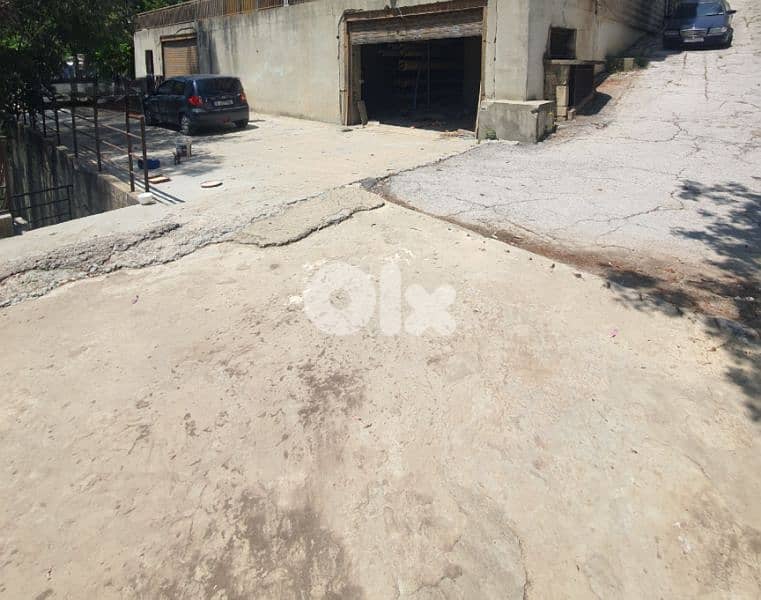 700m² | Depot for sale in Baabdat 0