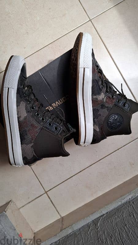 Authentic converse shoes 1