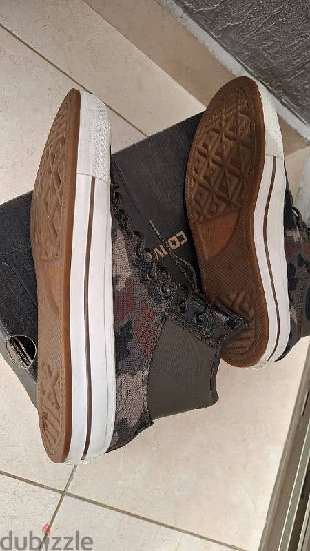 Authentic converse shoes 2