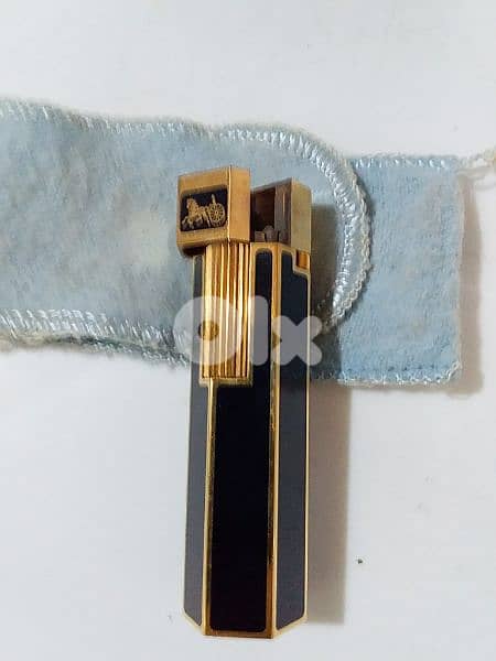 Celine lighter , briquet 4