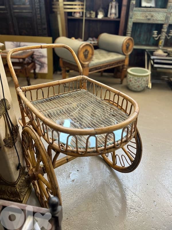 bamboo wheel service table 6