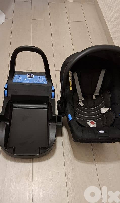 TWINS SPECIAL DEAL  CHICCO 10