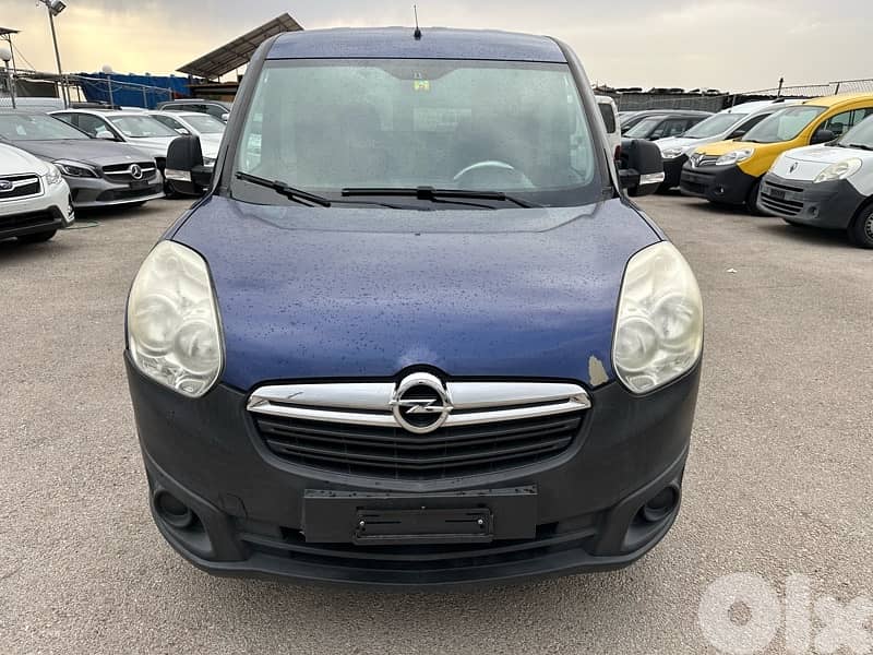 Opel Combo maxi suitzerland origine 0