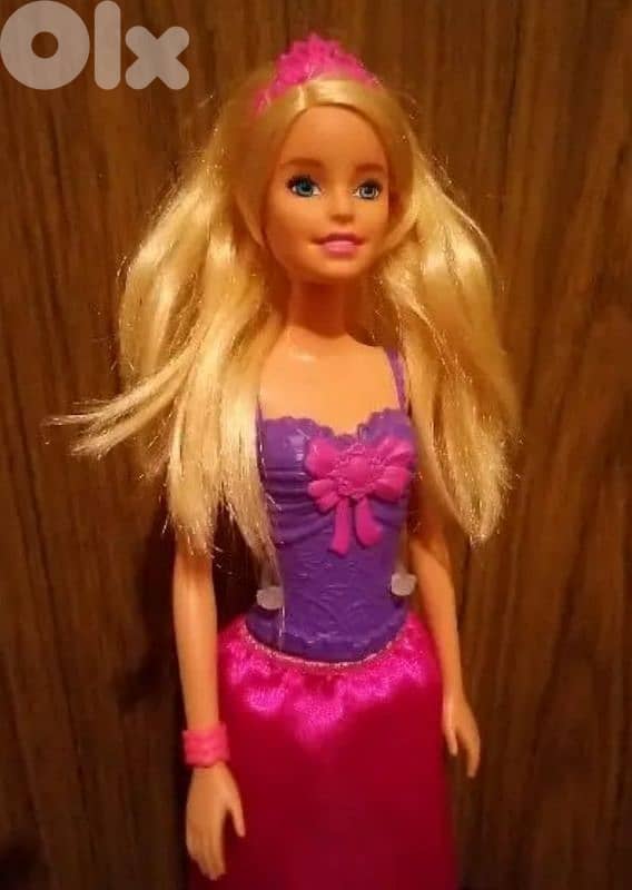 DREAMTOPIA Barbie PRINCESS Mattel2018 Great doll +skirt+crown+shoes=22 1