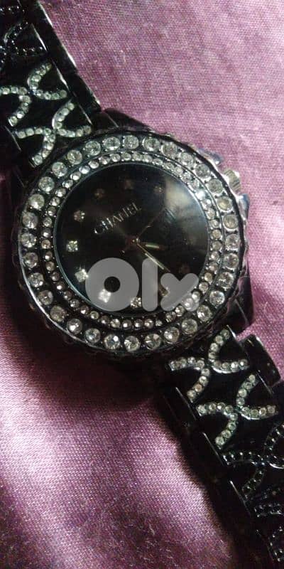 ساعات نسائيه ماشيه تمام 3