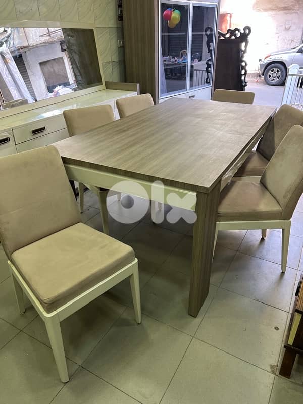 غرفة سفرة تركيا كاملة مستعملة شبه جديدة 7