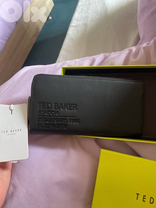 Ted baker wallet 1