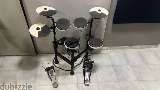 roland td-4kp drum set + pearl pedal