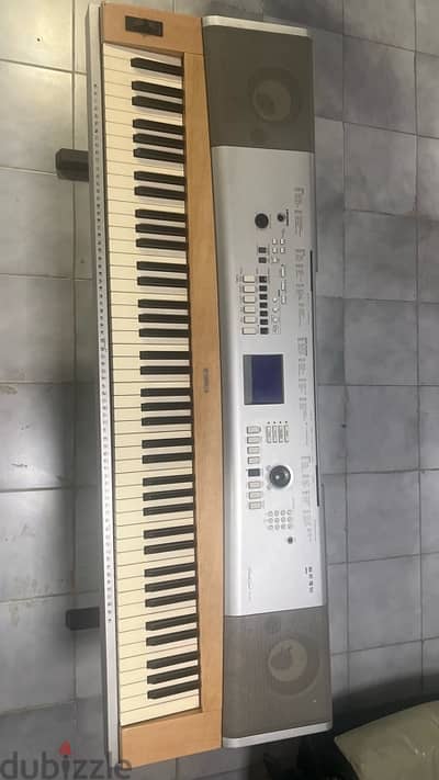 yamaha portable grand dgx630 electric piano