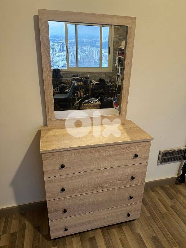 شفنيرة مع مرايا 0