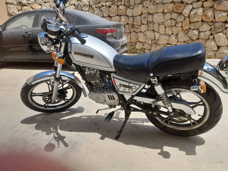 suzuki gn 125cc top condition 3