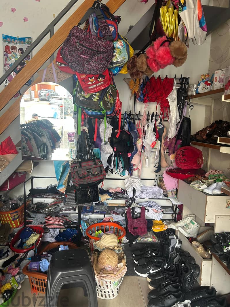 بضاعة محل كاملة للبيع 7