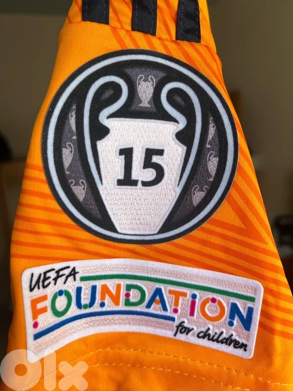 Real madrid away kit 24/25 Marcelo celebration 1