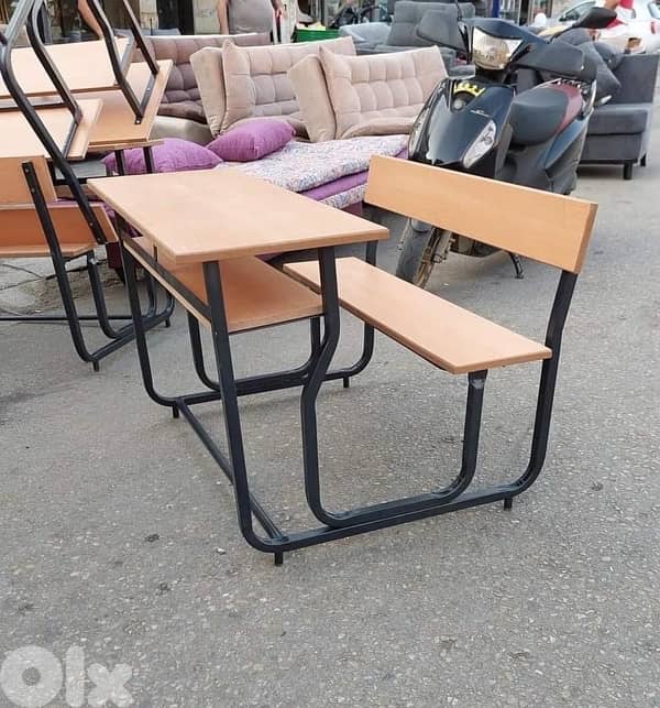 STUDENT CHAIR                 كراسي تلاميذ 2