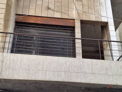 A shop/office /warehouse for rent