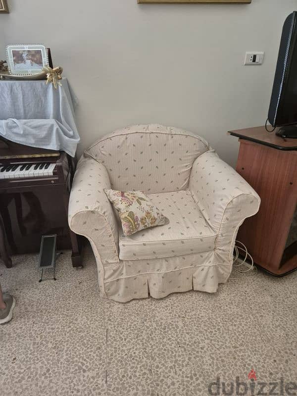 Three-seater Sofa + Two Single Seater Armchairs 2