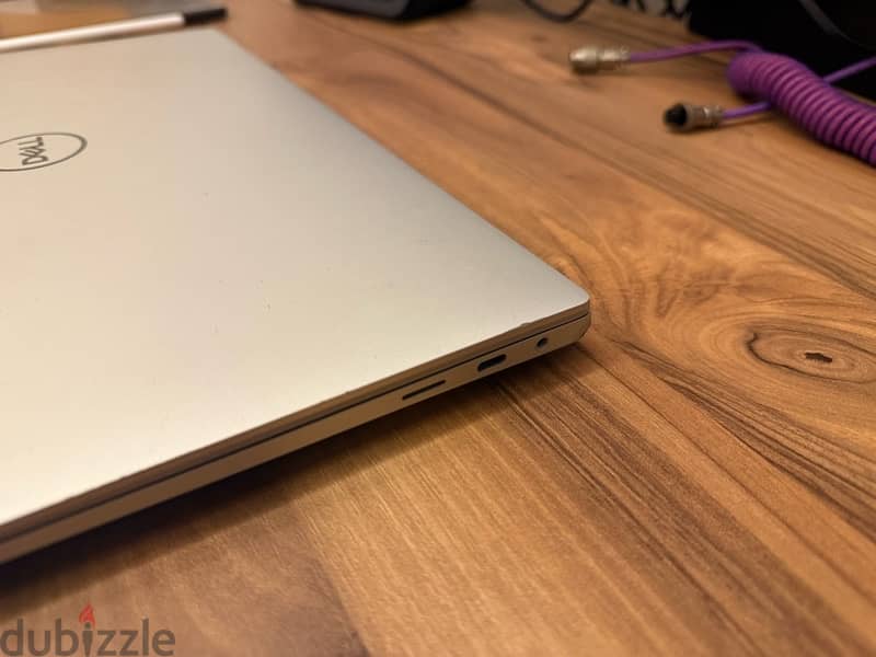 dell xps 16 9640 bought for 4000$ 2