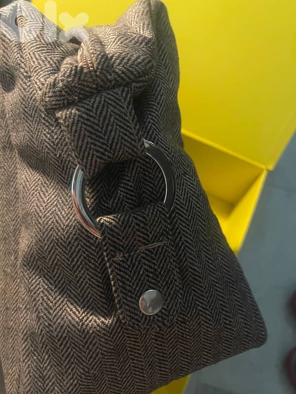 branded weekend bag 5