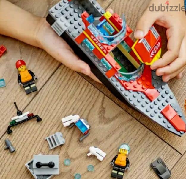 LEGO (NEW sealed in BoX) 1