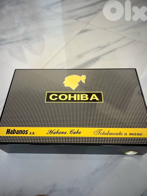 cigar humidor 1