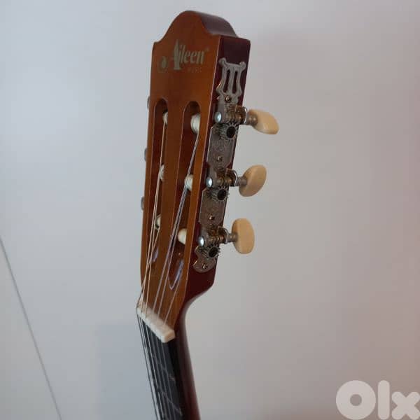 Guitar Trois-Quart offered for sale 3