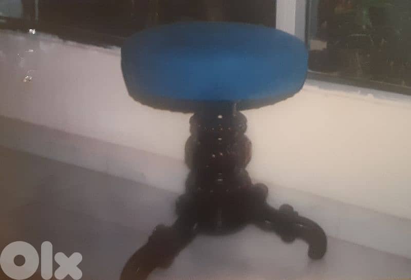 tabouret rond de piano 0