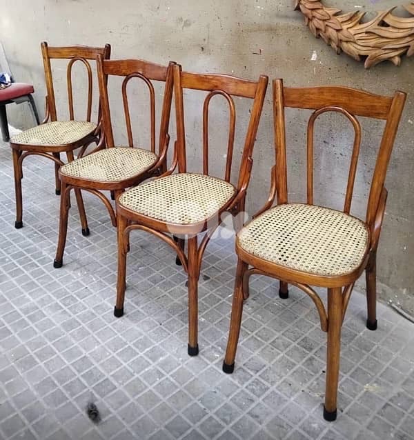 Chairs 0