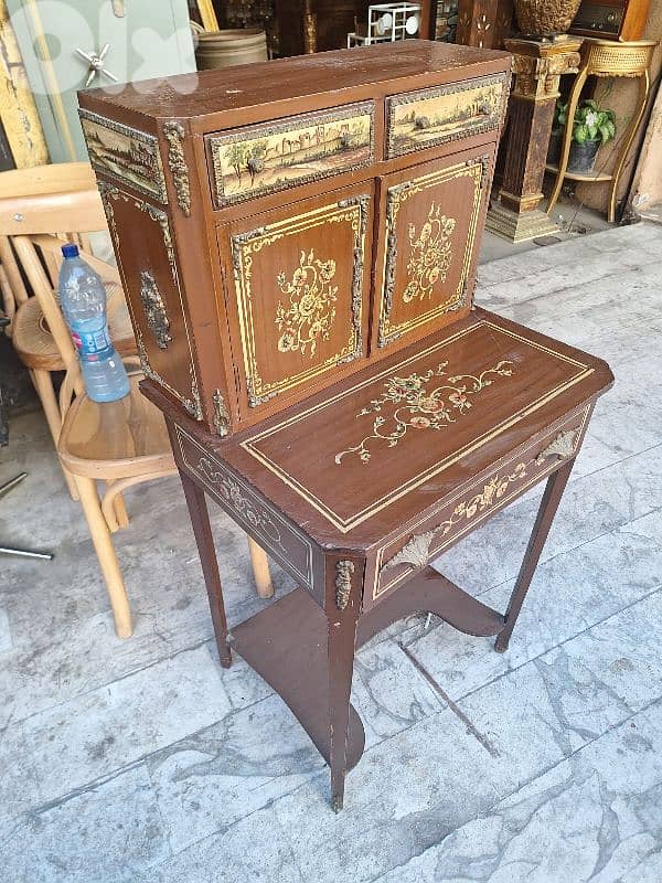 سكرتير مميزة ناعمة رسم انتيك قديم سعر لقطة 0