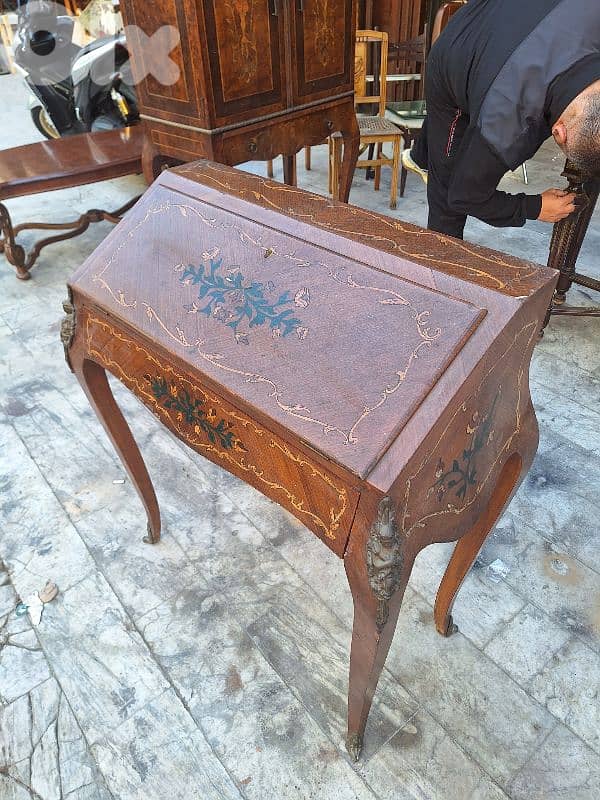 سكرتير مميزة مرصعة برونز انتيك سعر مغري 0