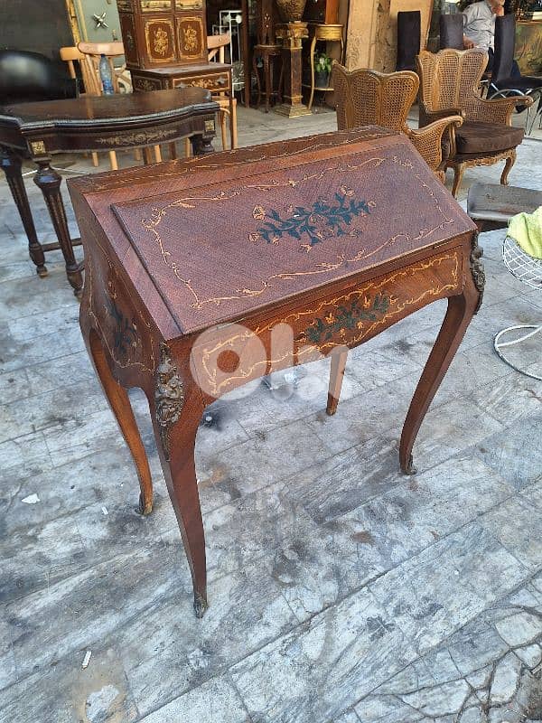 سكرتير مميزة مرصعة برونز انتيك سعر مغري 2