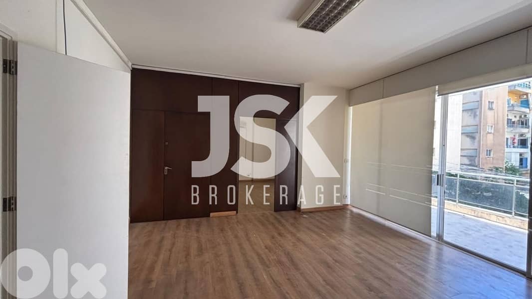 L17822-200 SQM Office For Sale in Badaro 0