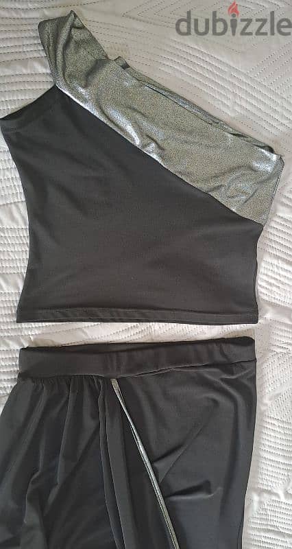 crop top and skirt 1