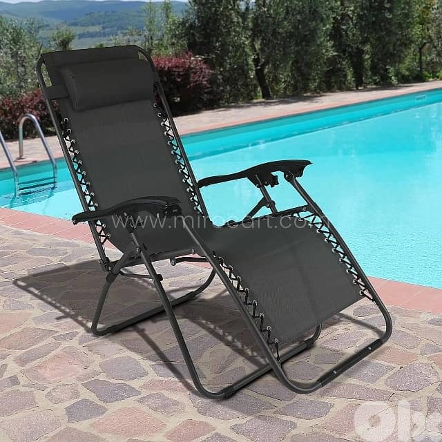 Relaxing Zero-Gravity Sun Lounger – Adjustable Comfort, Holds 400lb 8