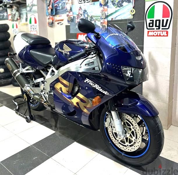 Honda Cbr 900  fireblade 7