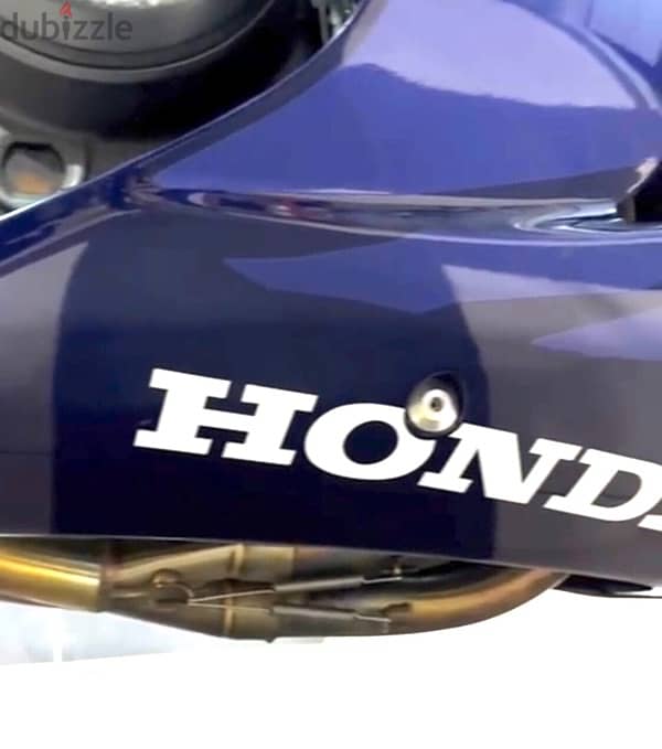 Honda Cbr 900  fireblade 11