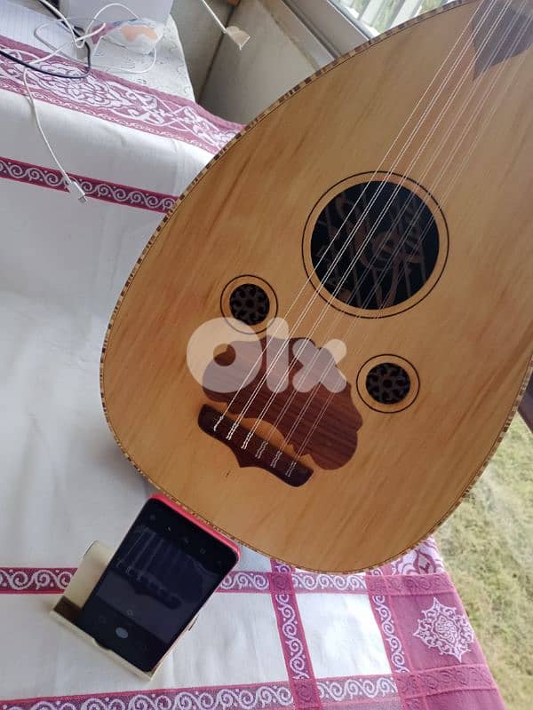 عود زرياب0 موديل دائري جديد مع شنطة وريش 0