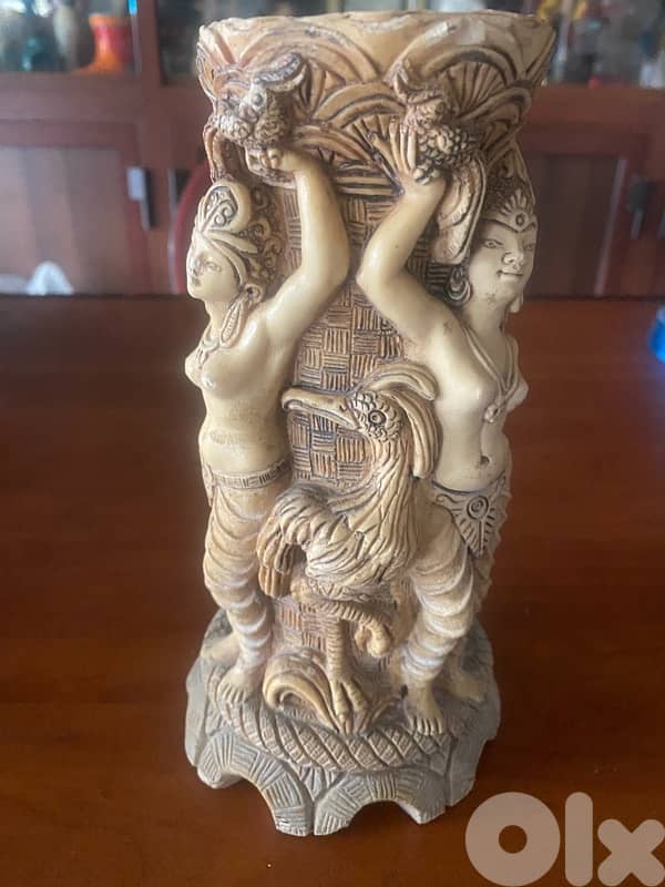 فازا من العاج 0