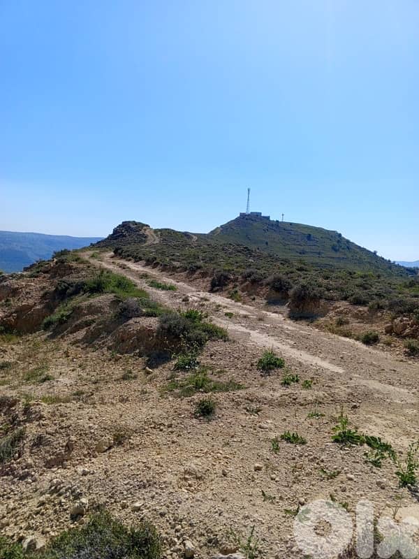 أرض للبيع في كفرنيس الشوفland for sale in kfarenis shouf 2