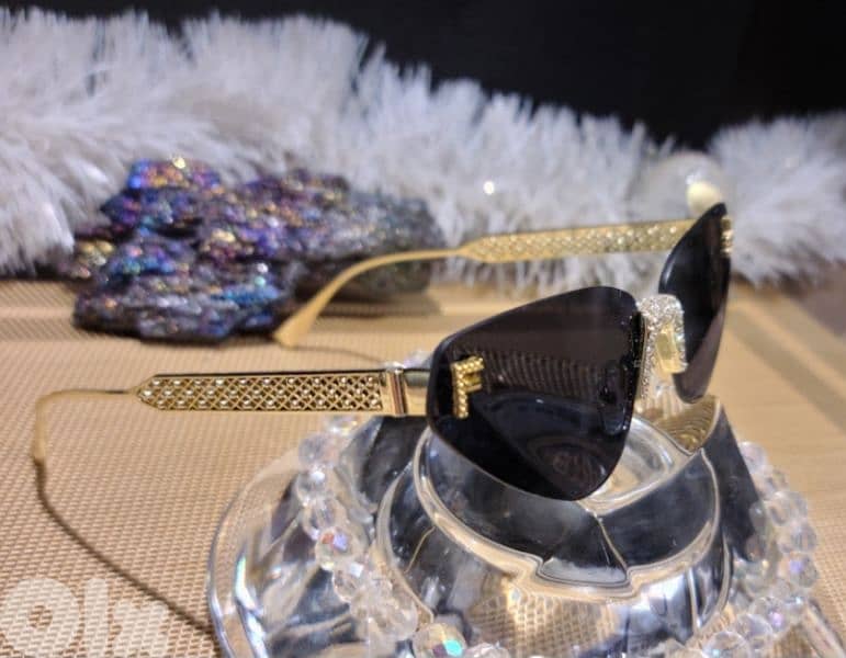 Fendi Rimless Cat Eye with Rhinestones luxury sunglasses 2