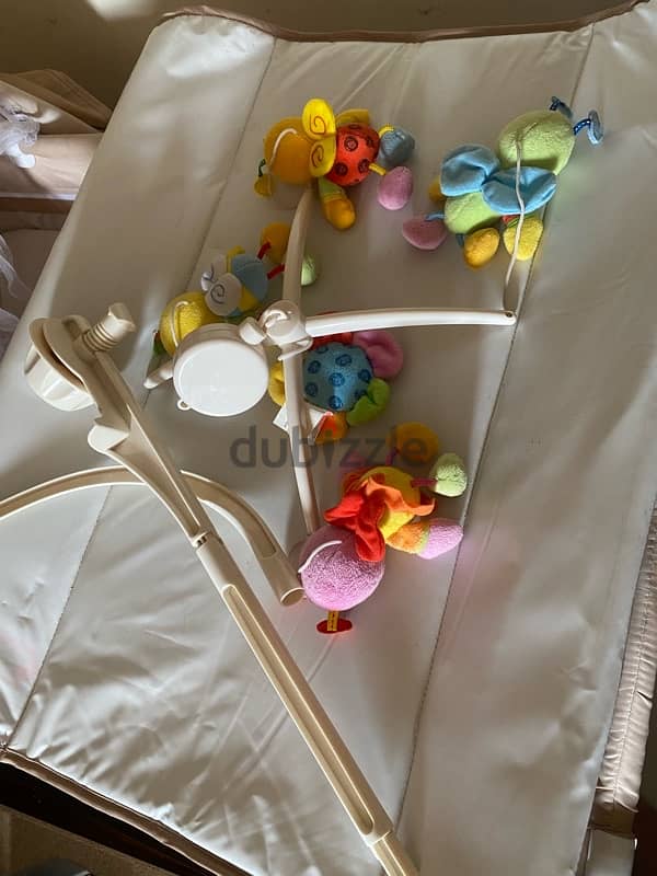 Park portable used in good condition تخت اطفال 5