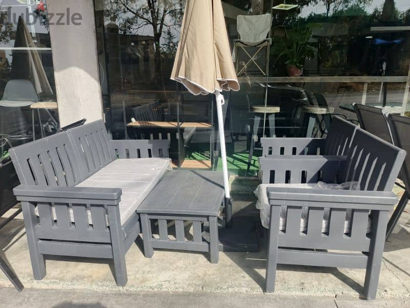 set outdoor plastic طقم عضم للخارج 0