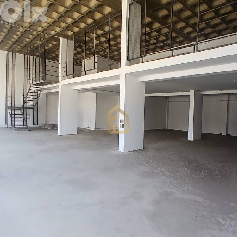 Commercial building and warehouse for sale in Zalka AC81 1