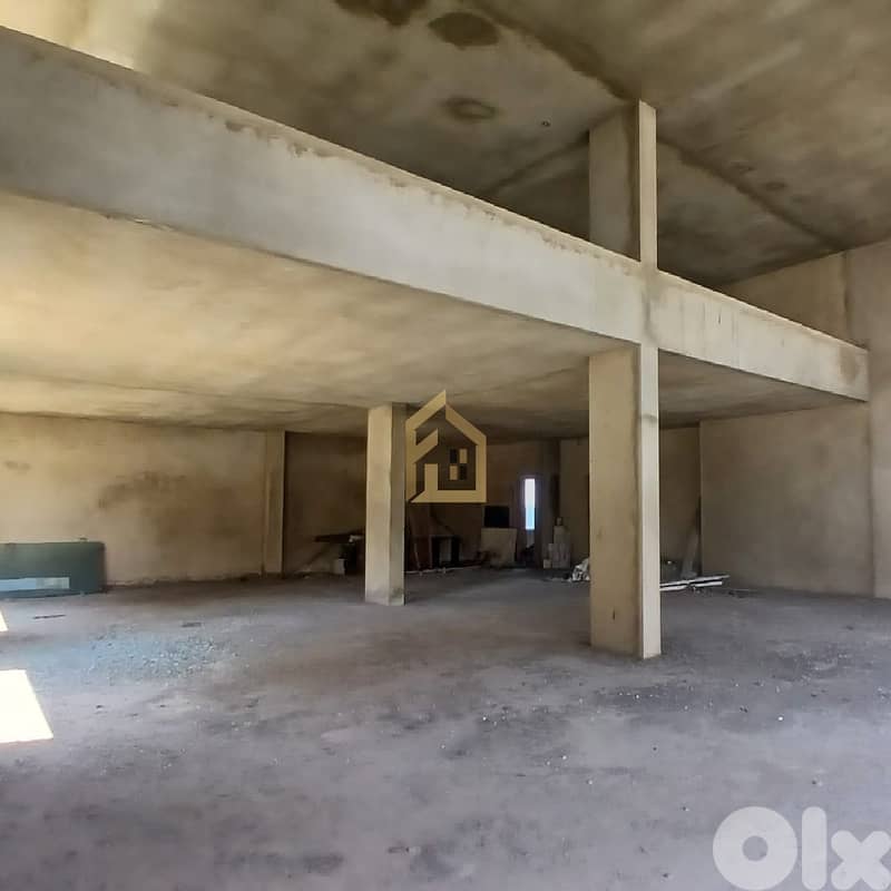 Commercial building and warehouse for sale in Zalka AC81 4